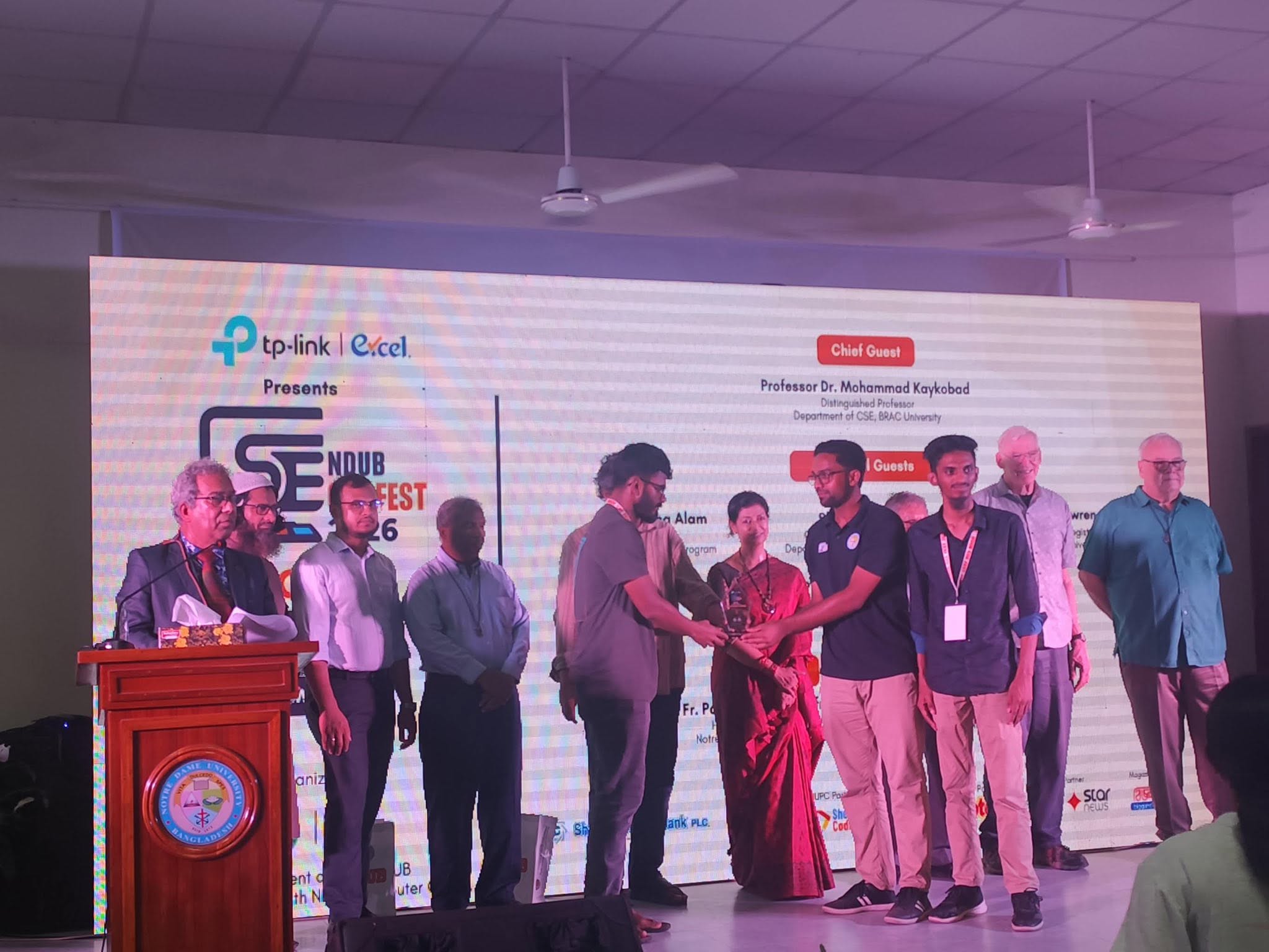 Team IU_NULL_VOID at a programming contest